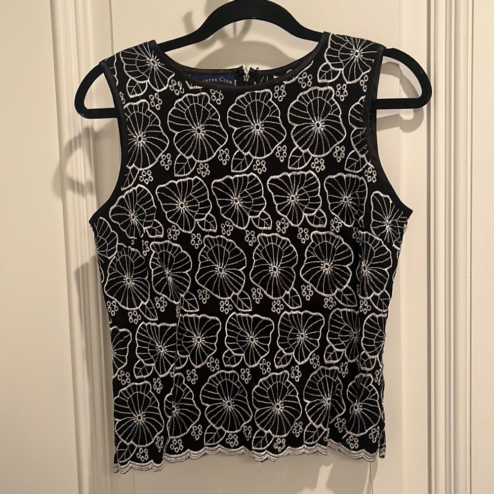 Floral black and white tank blouse